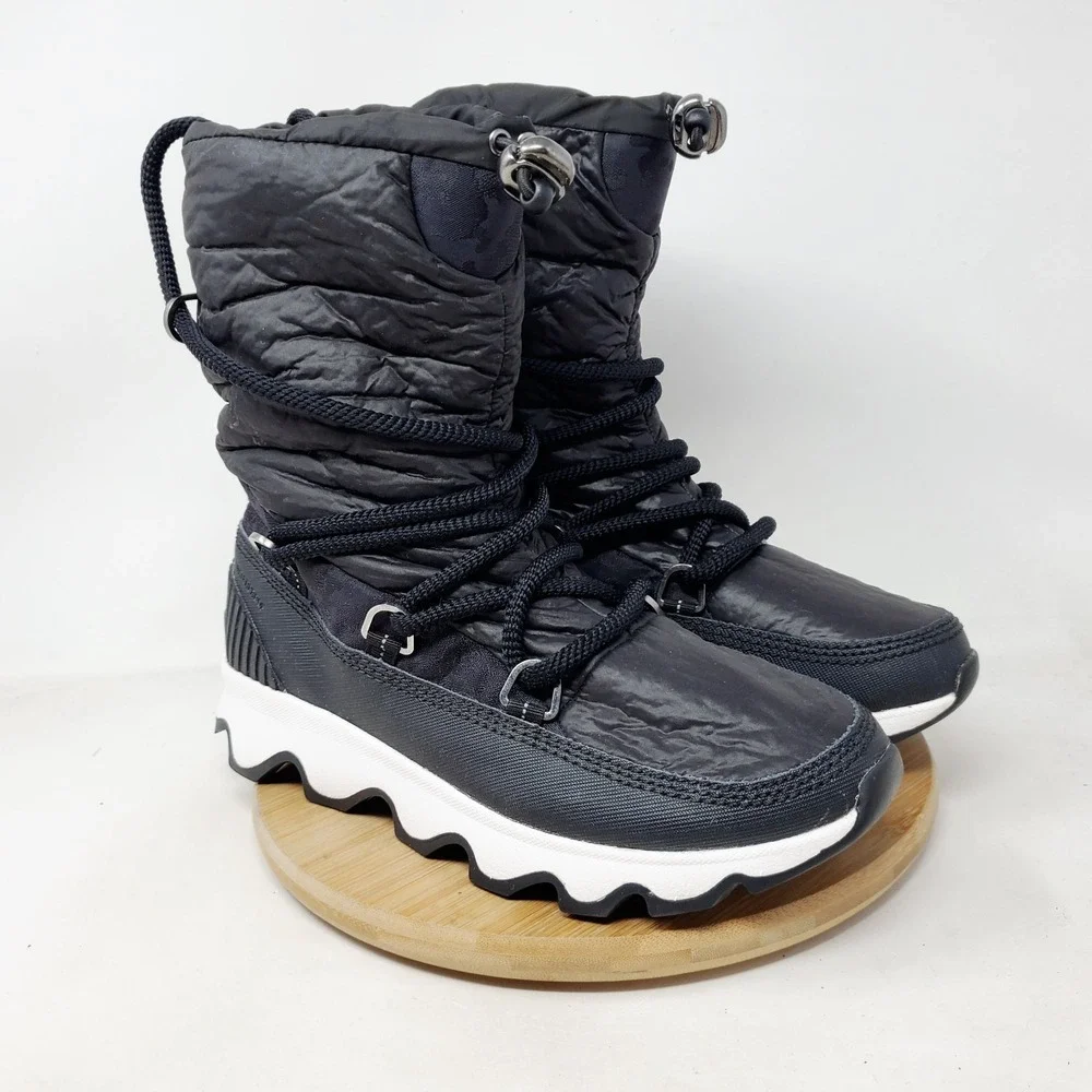 Sorel kinetic boots
